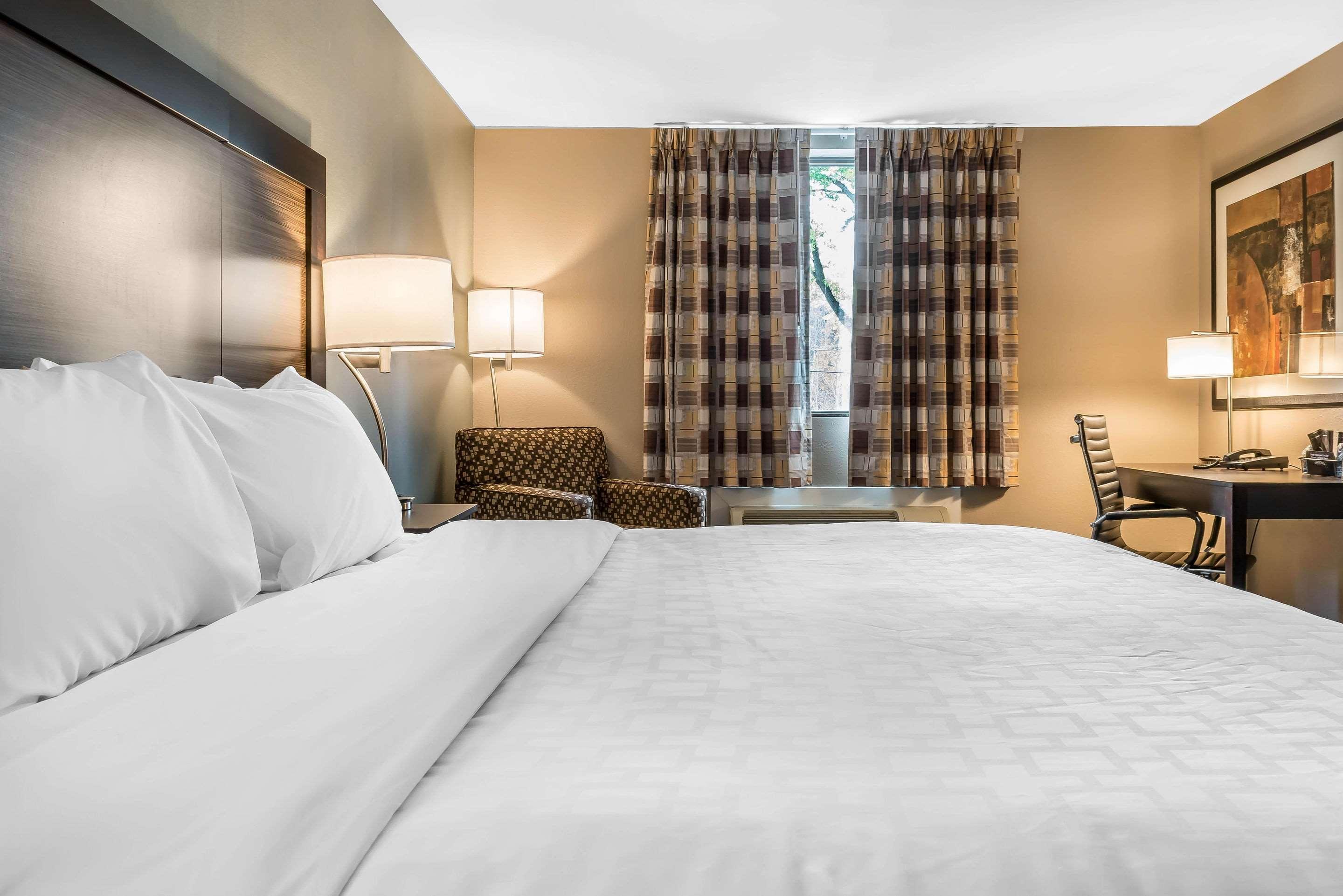 Clarion Inn Belle Vernon Dış mekan fotoğraf