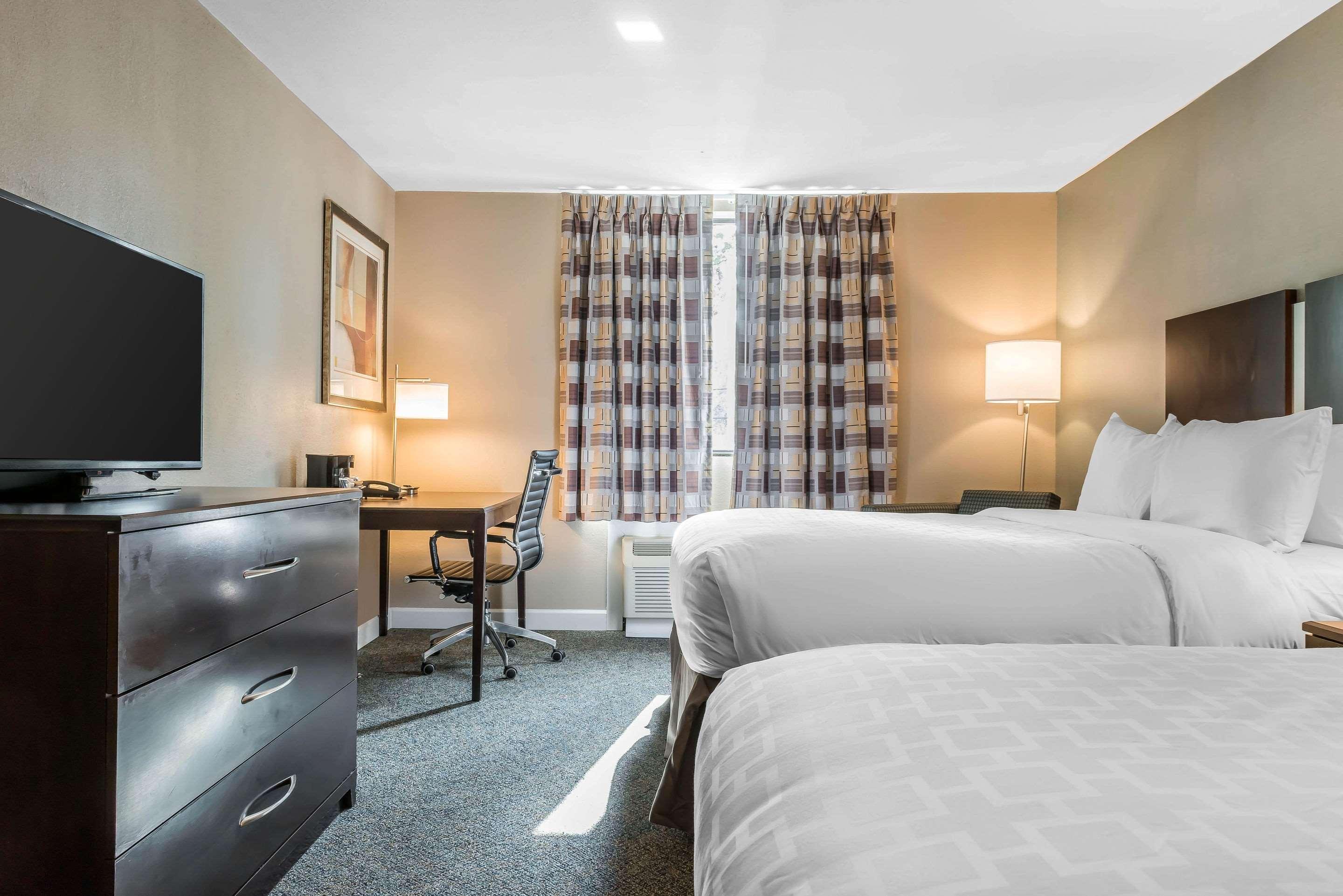 Clarion Inn Belle Vernon Dış mekan fotoğraf